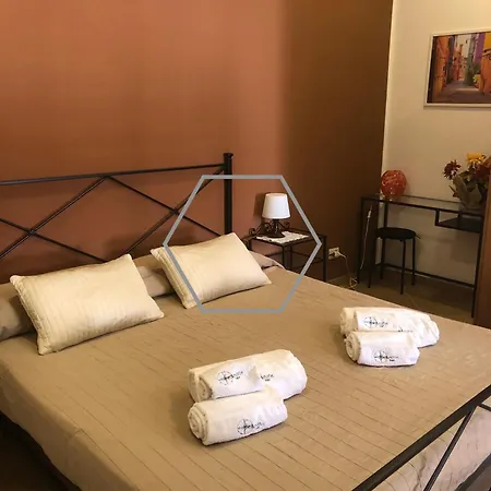 Four Seasons 招待所 尼科洛西